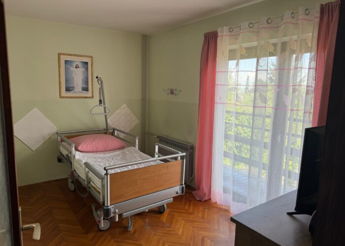 Dom za starije DOM SRETNIH SRCA